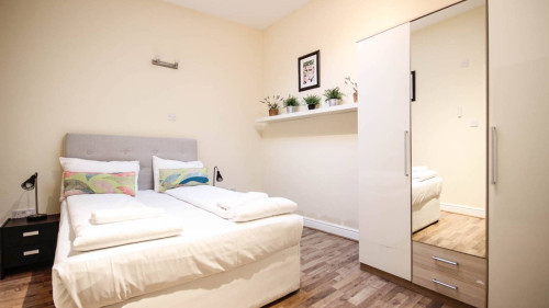 Whole 1 bedroom apartment for rent in Camden Town  - Gallery -  2