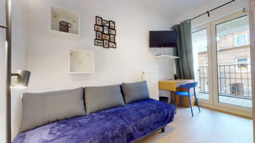 Neat single bedroom near Pruszków station
