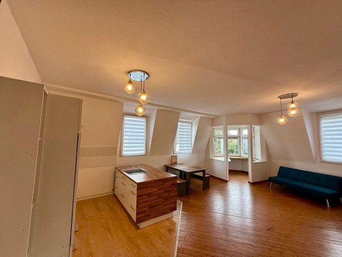 Spacious Furnished 2-Room Apartment in Duisburg-Homberg