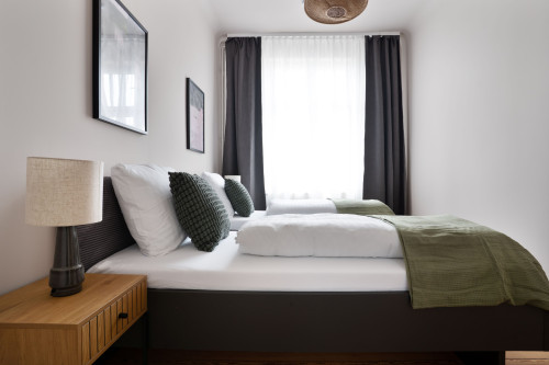 Three-Bedroom Apartment with balcony - Gallery - 19