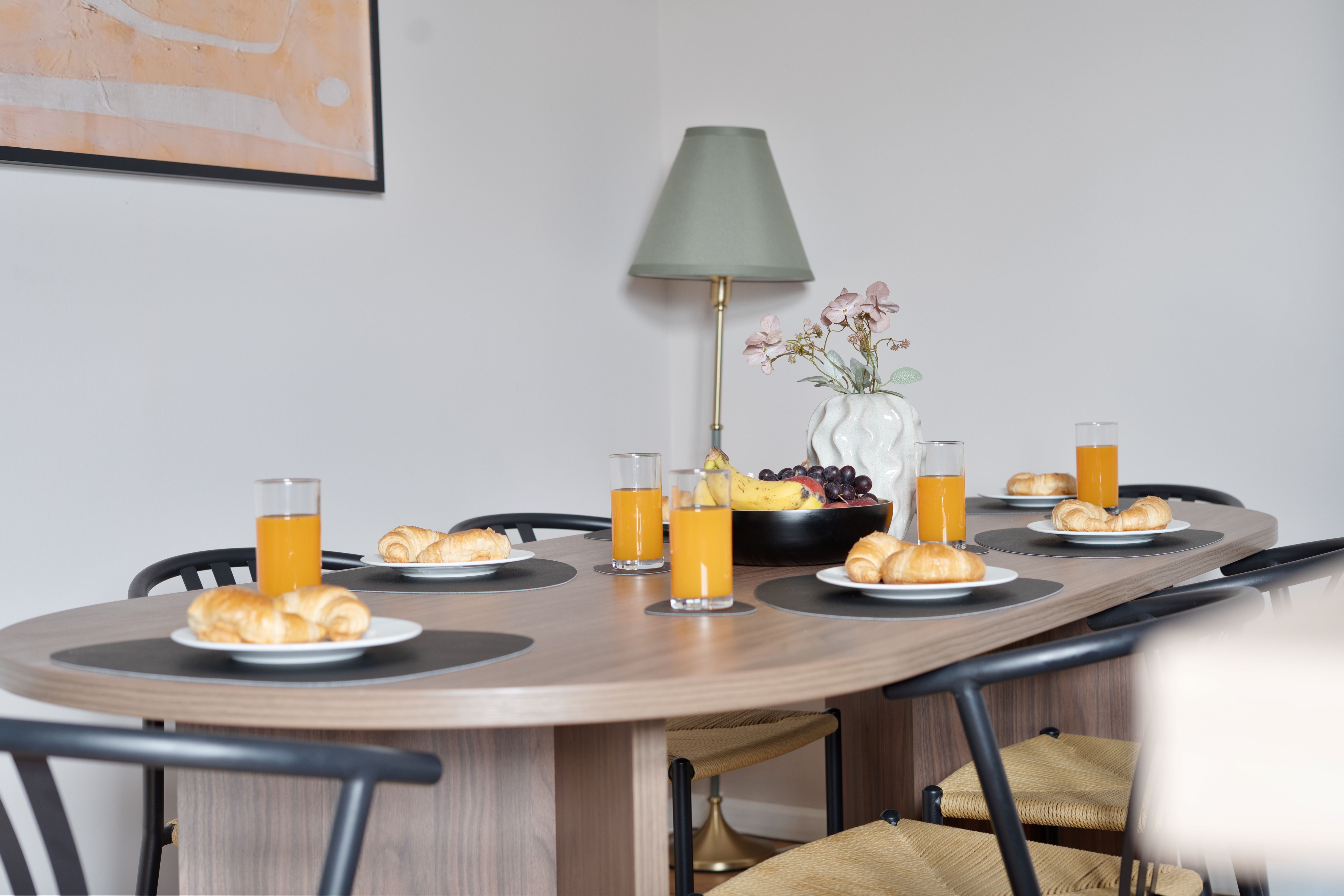 Three-Bedroom Apartment With Balcony - Three-Bedroom Apartment with balcony - Gallery - 22