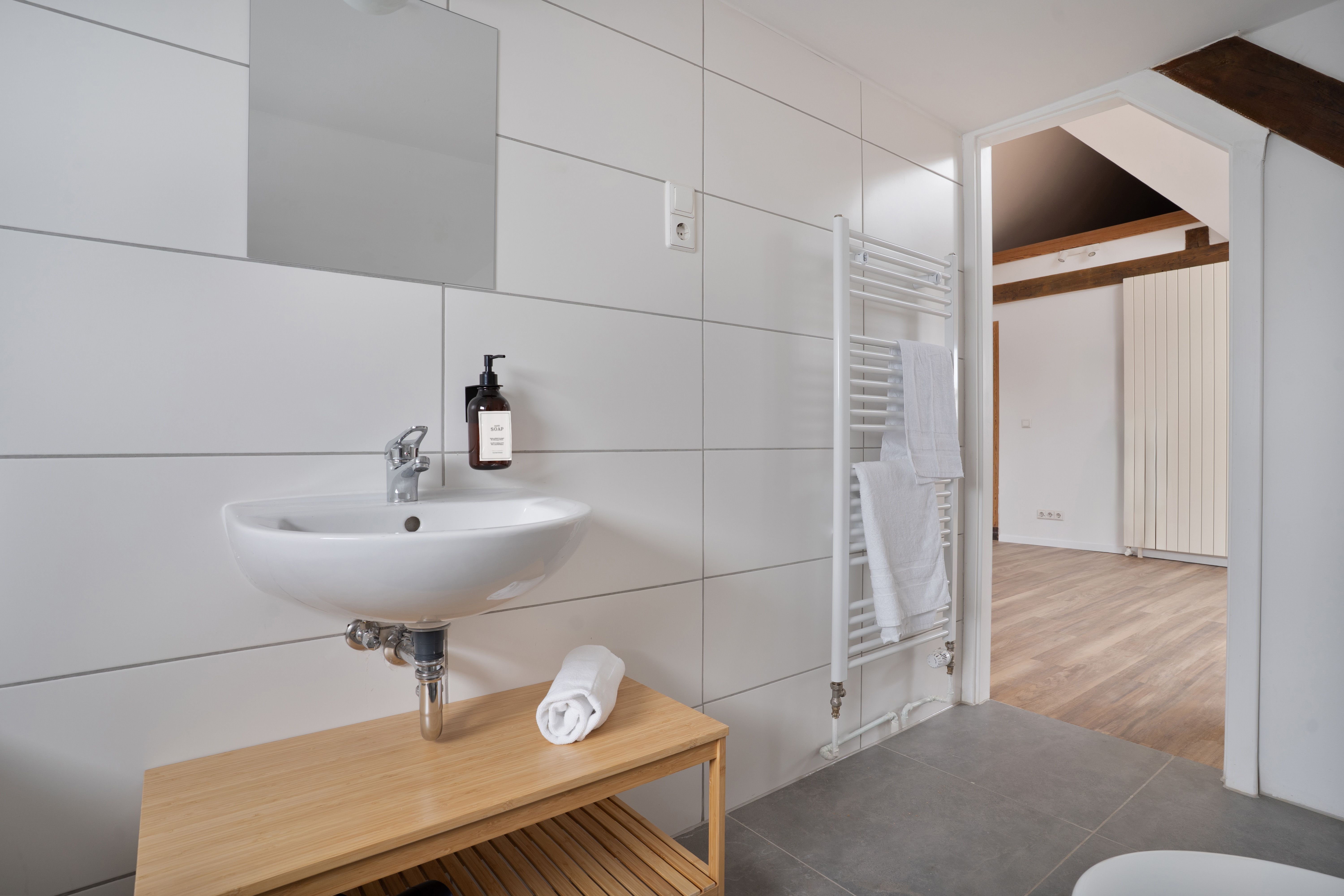  Superior 93sq.m Loft Apartment In Dessau-Roßlau  -  Superior 93sq.m Loft Apartment in Dessau-Roßlau  - Gallery -  4