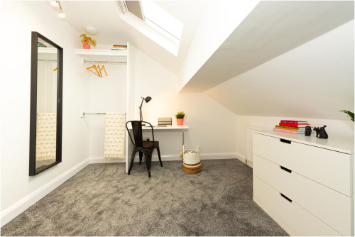2-graham-grove-leeds-126733773520251018070059AM