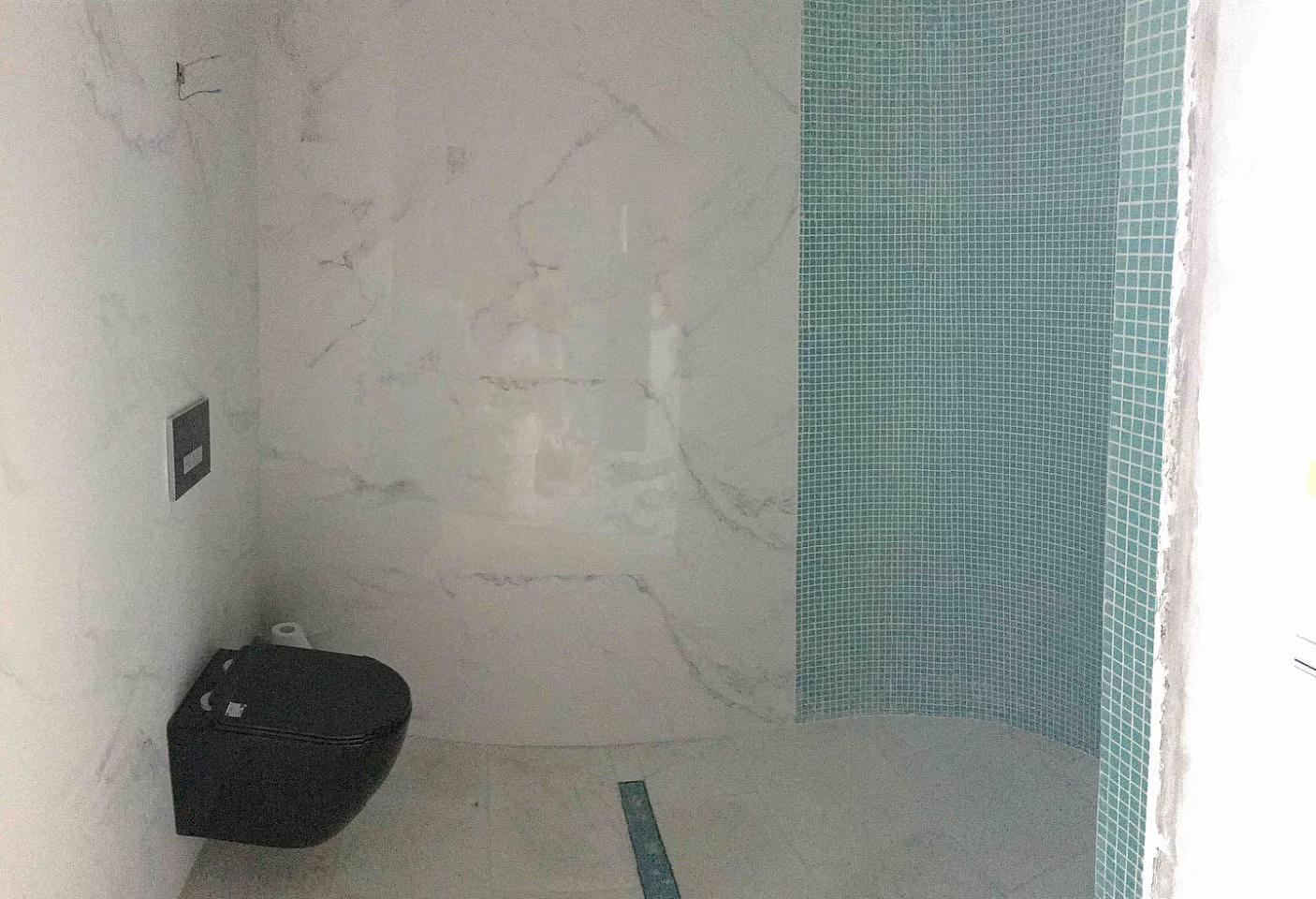 EF 2 - One Bed Marble Oom - 15