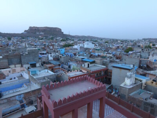 Chanod Haveli Home stay 