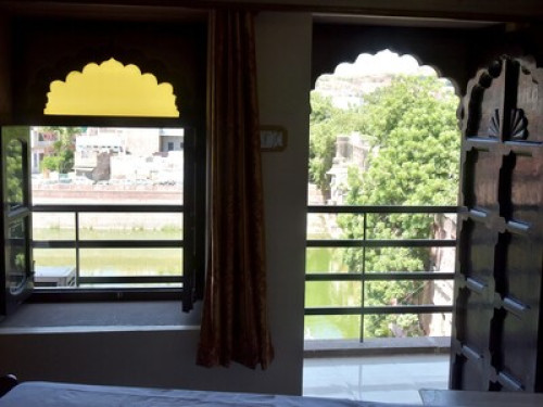 Fort & Lake View Stay in Jodhpur - Gallery - 40