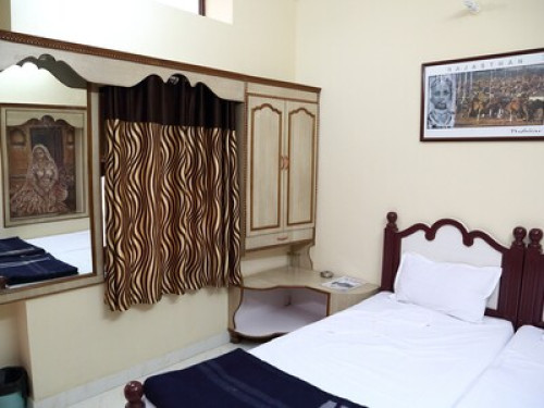 Fort & Lake View Stay in Jodhpur - Gallery - 23