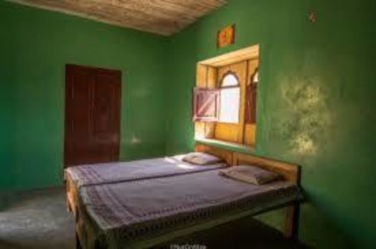 Proper Room (Single Bed) - 1