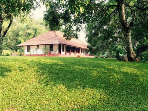 Kuruvinakunnel  Tharavadu Homestay