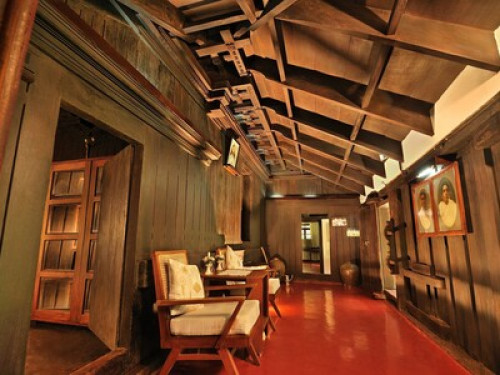Kuruvinakunnel  Tharavadu Homestay