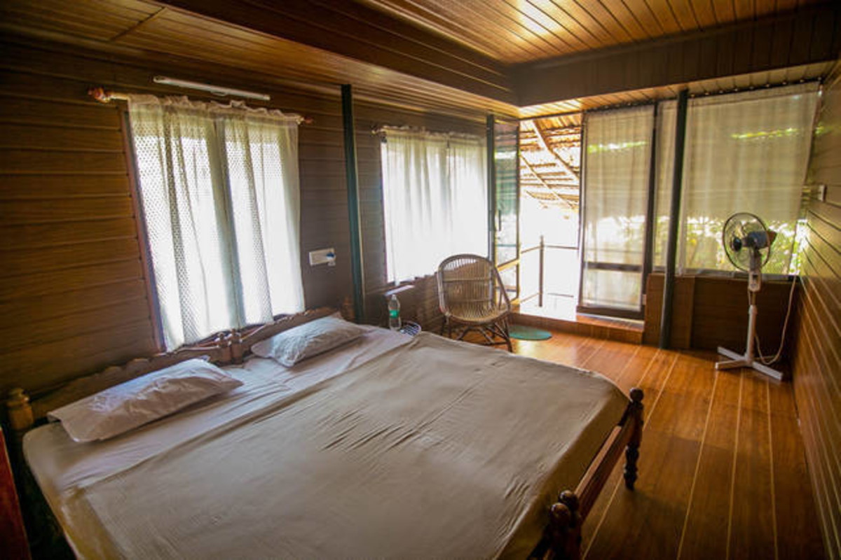 Seaview Room With Twin Bed And Ac (Single Bed) - 1