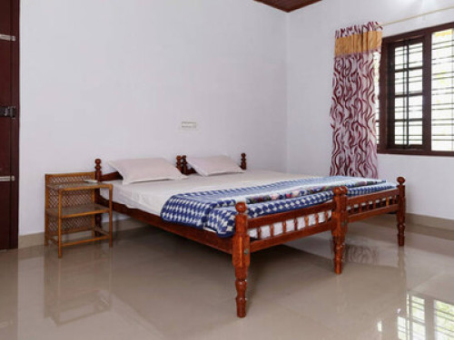 LOVEDALE LAKESIDE HOMESTAY