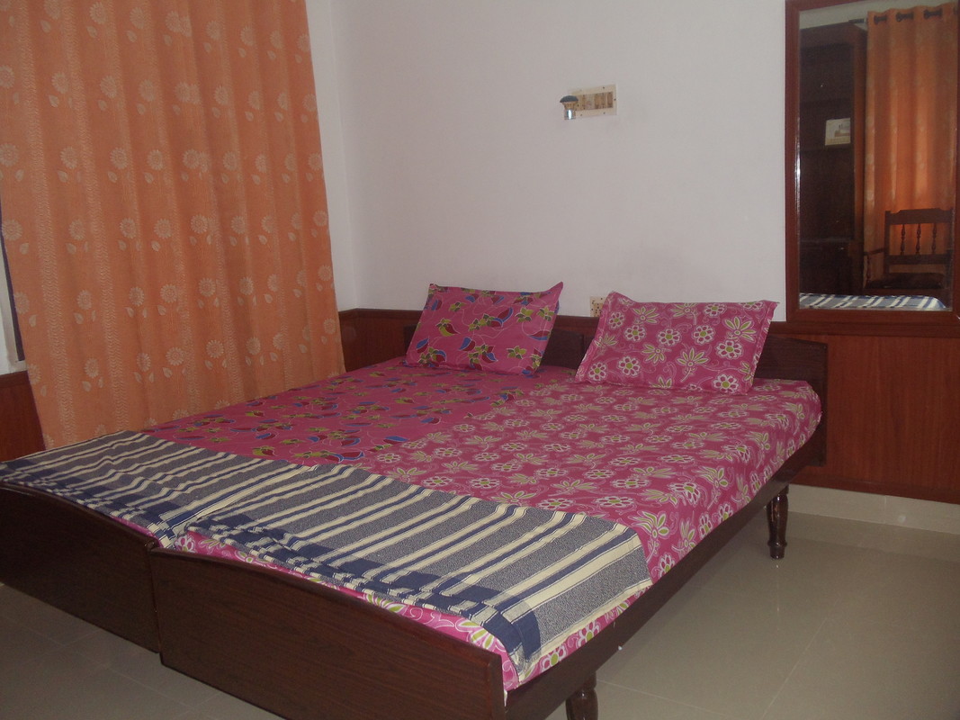 DELUX (Full Room) - 1