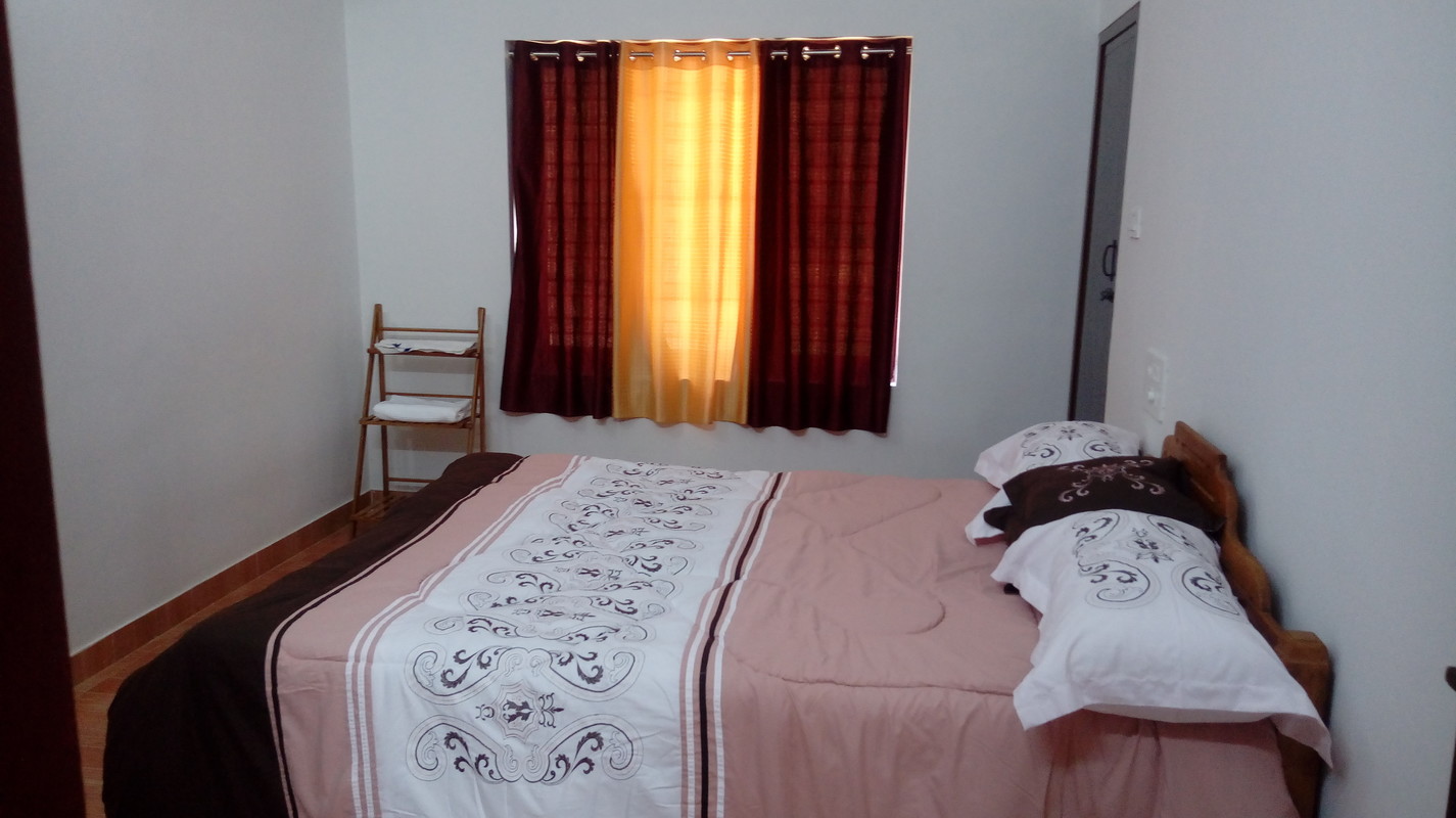 Delux  (Full Room) - 1