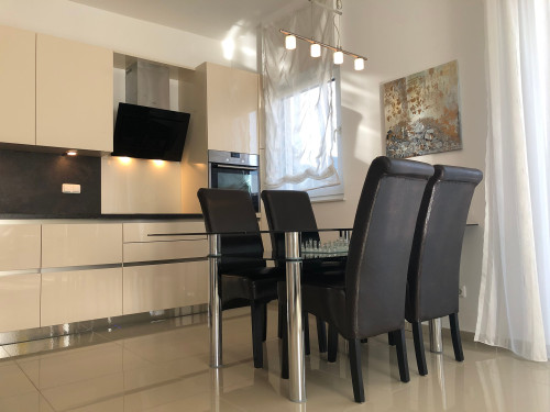 All‑Inclusive 4‑Room Apartment with Garden | Near Frankfurt Airport | Ideal for Families & Groups