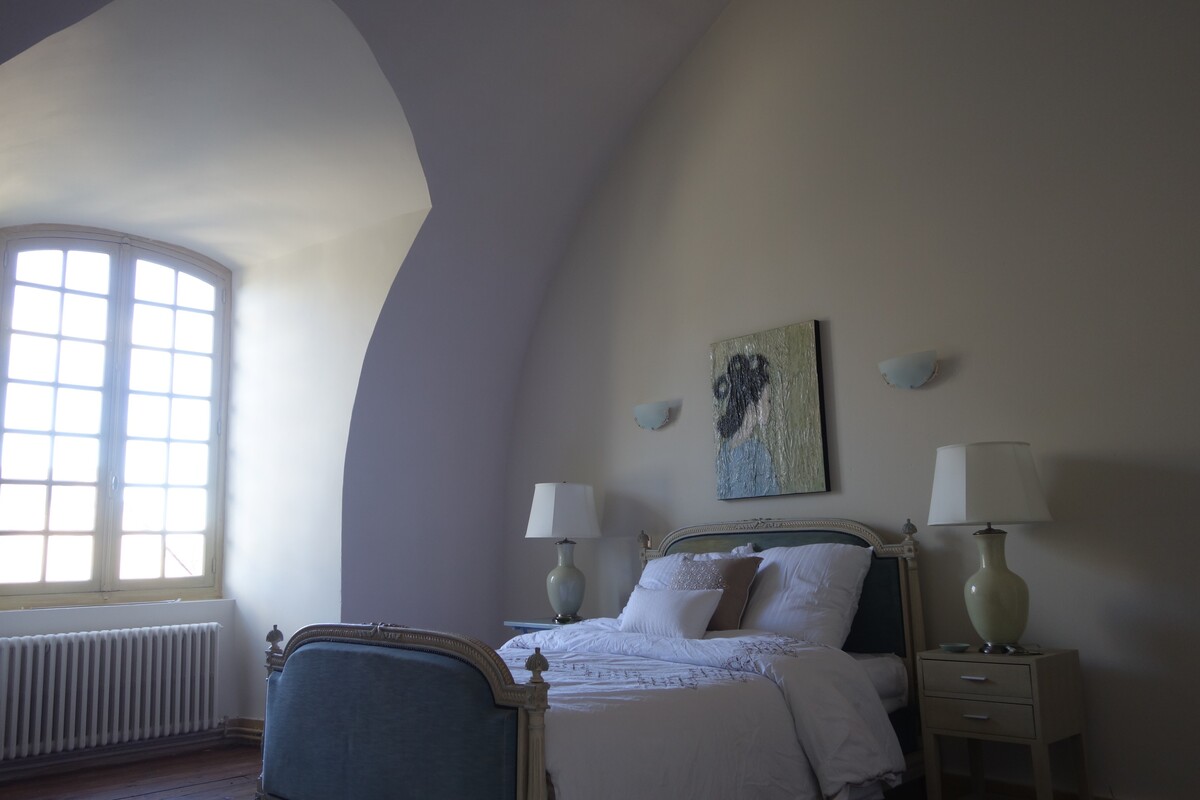 Choice Of Bedrooms Of All Sizes(Single Bed) - 1