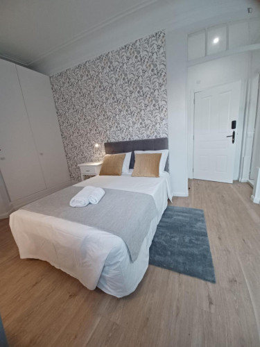 Powerful Studio close to Coimbra Train Station