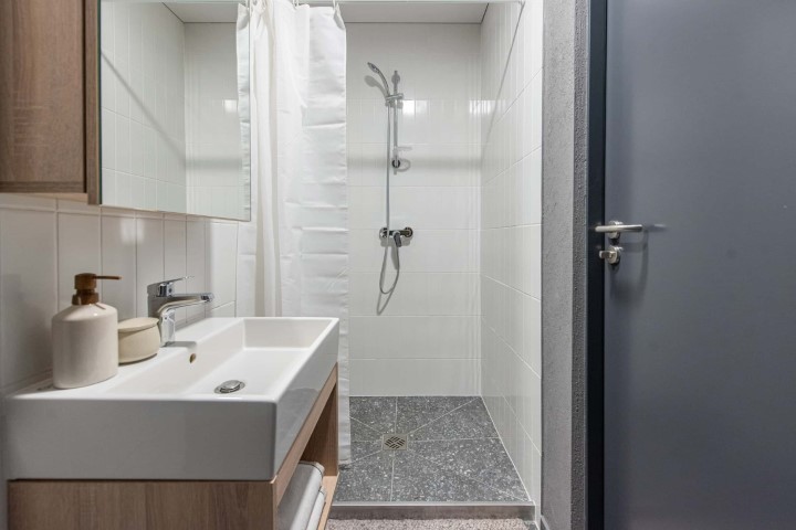 Single Studio (1 Person) - Single Studio (1 person) - Gallery - 2