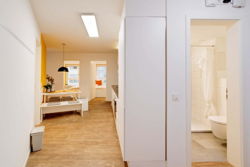 Reduced Rent -  Private room only for students in a 3 room shared apartment - Nearby HTW University