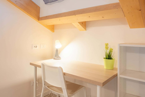 viale monza 241 p2  shared room d7 - bed a