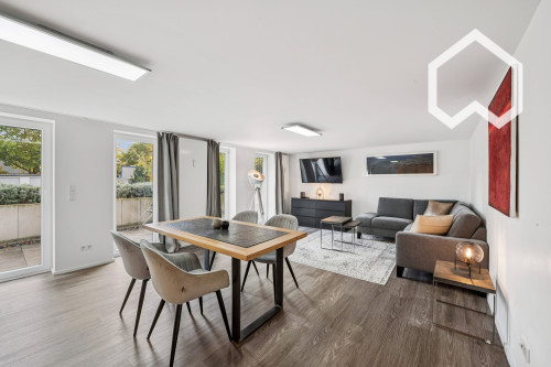 Luxury Apartment Cape Town": Exclusive Residential Living in Bergisch Gladbach – Where City Convenience Meets Natural Serenity
