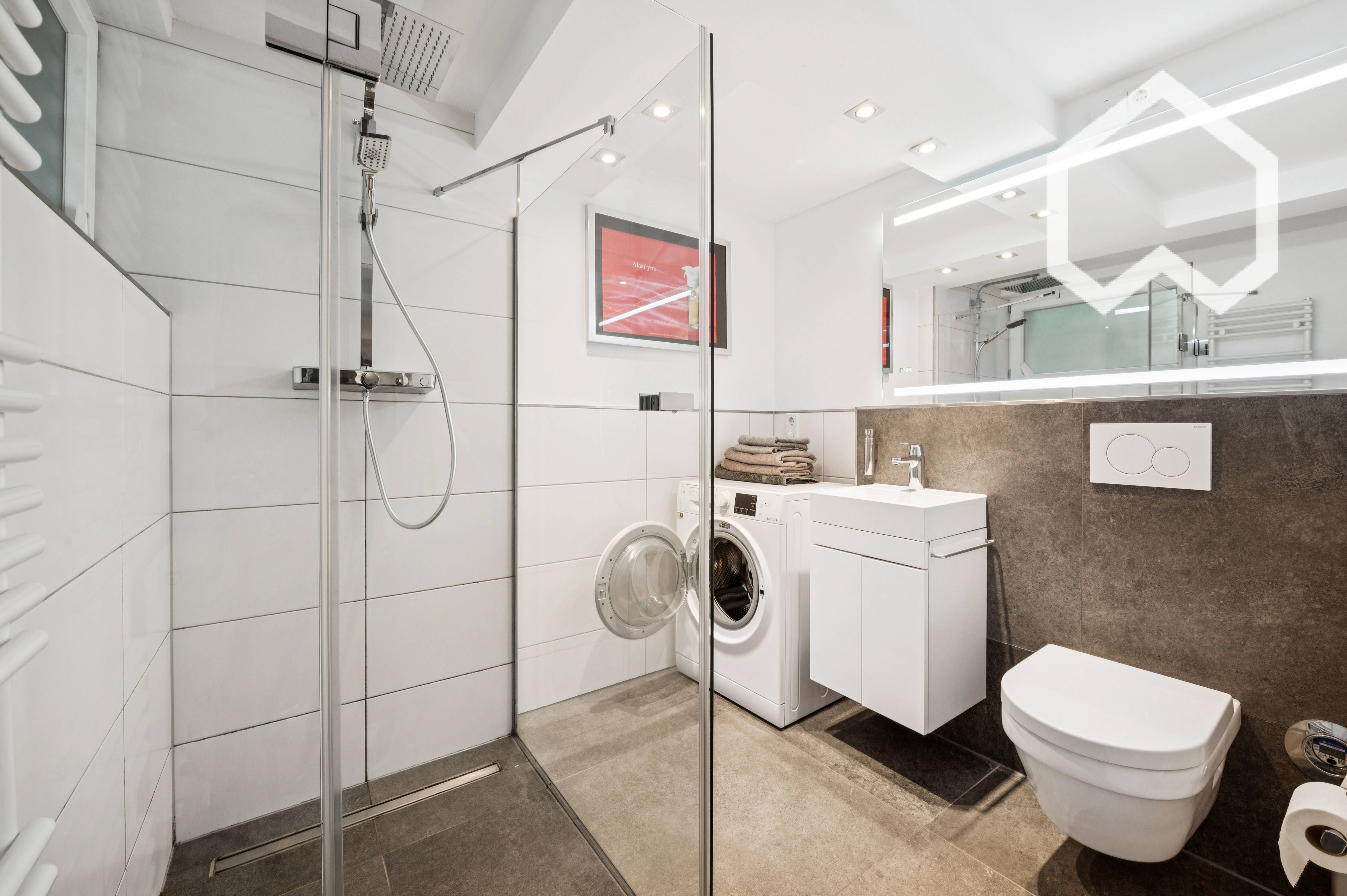  Luxury Apartment Cape Town": Exclusive Residential Living In Bergisch Gladbach – Where City Convenie  -  Luxury Apartment Cape Town": Exclusive Residential Living in Bergisch Gladbach – Where City Convenience Meets Natural Serenity  - Gallery -  9