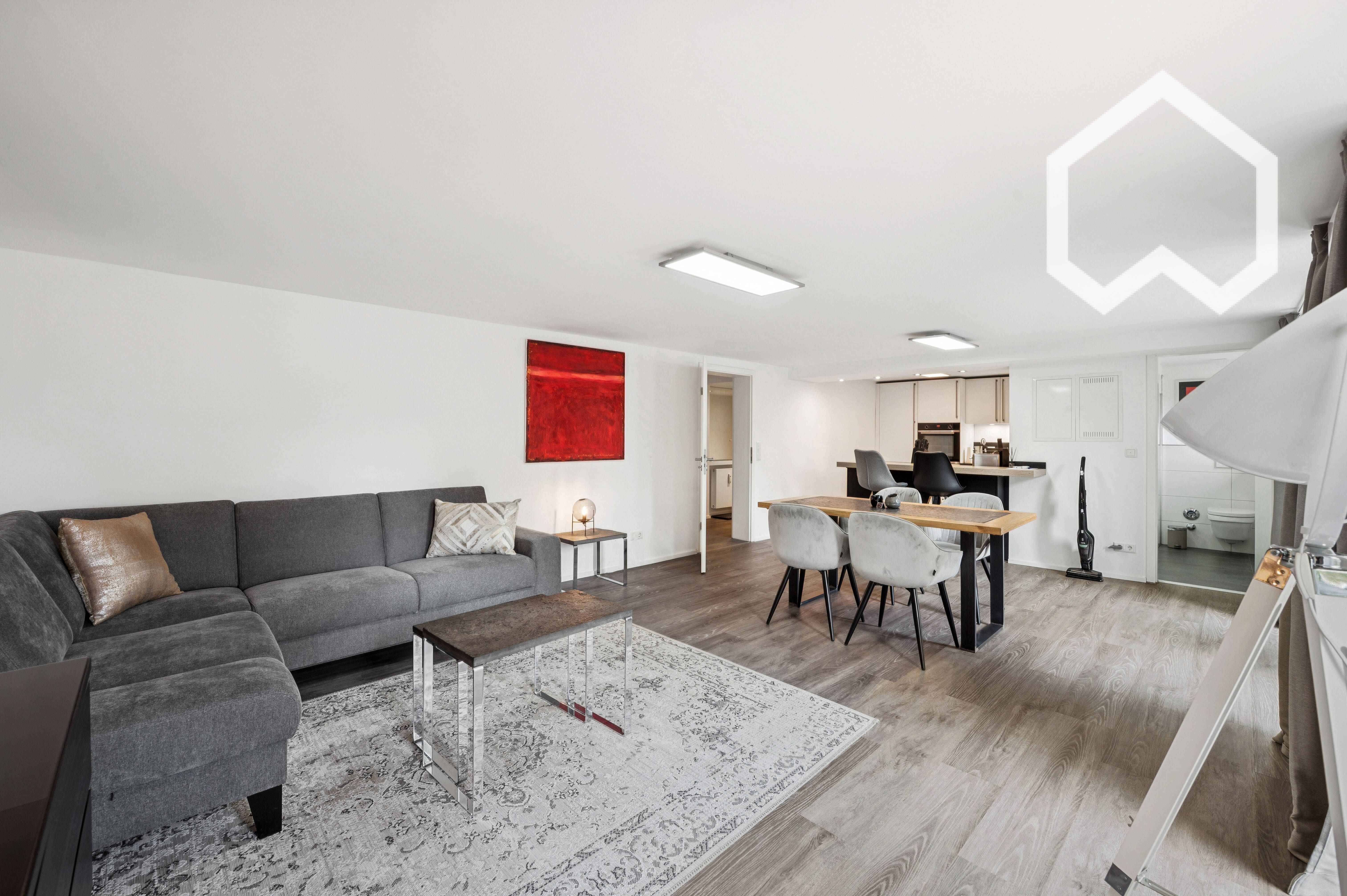  Luxury Apartment Cape Town": Exclusive Residential Living In Bergisch Gladbach – Where City Convenie  -  Luxury Apartment Cape Town": Exclusive Residential Living in Bergisch Gladbach – Where City Convenience Meets Natural Serenity  - Gallery -  10