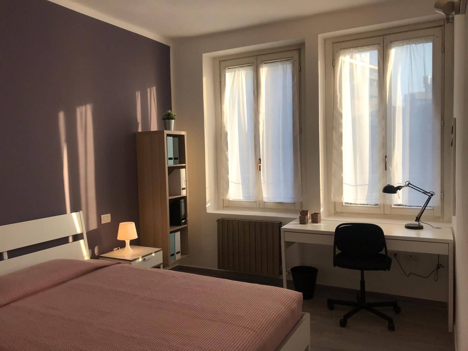  Double Bedroom In A Student Flat, In Bullona  -  Double bedroom in a student flat, in Bullona  - Gallery -  1