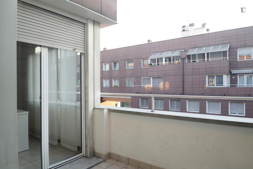 Neat single bedroom in Bicocca