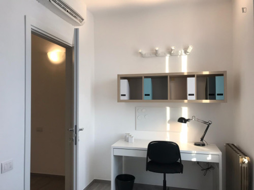 Comfy double bedroom near Parco Tolentino
