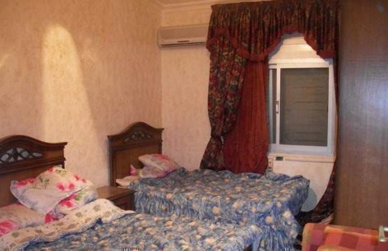 Loft Room (Full Room) - 1