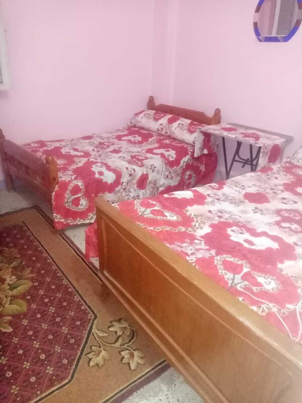  Favor Room(Single Bed)  -  I am available to Host Travellers  - Gallery -  1