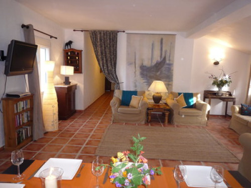 Nature &  gourmet food in one place