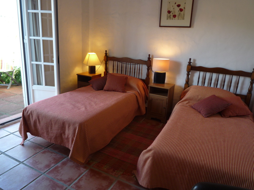  No.2(Single Bed)  -  Nature &  gourmet food in one place  - Gallery -  1