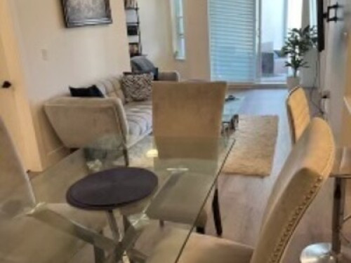 Clean and furnished room for rent 