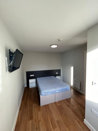 Sovereign House  - Gallery -  5