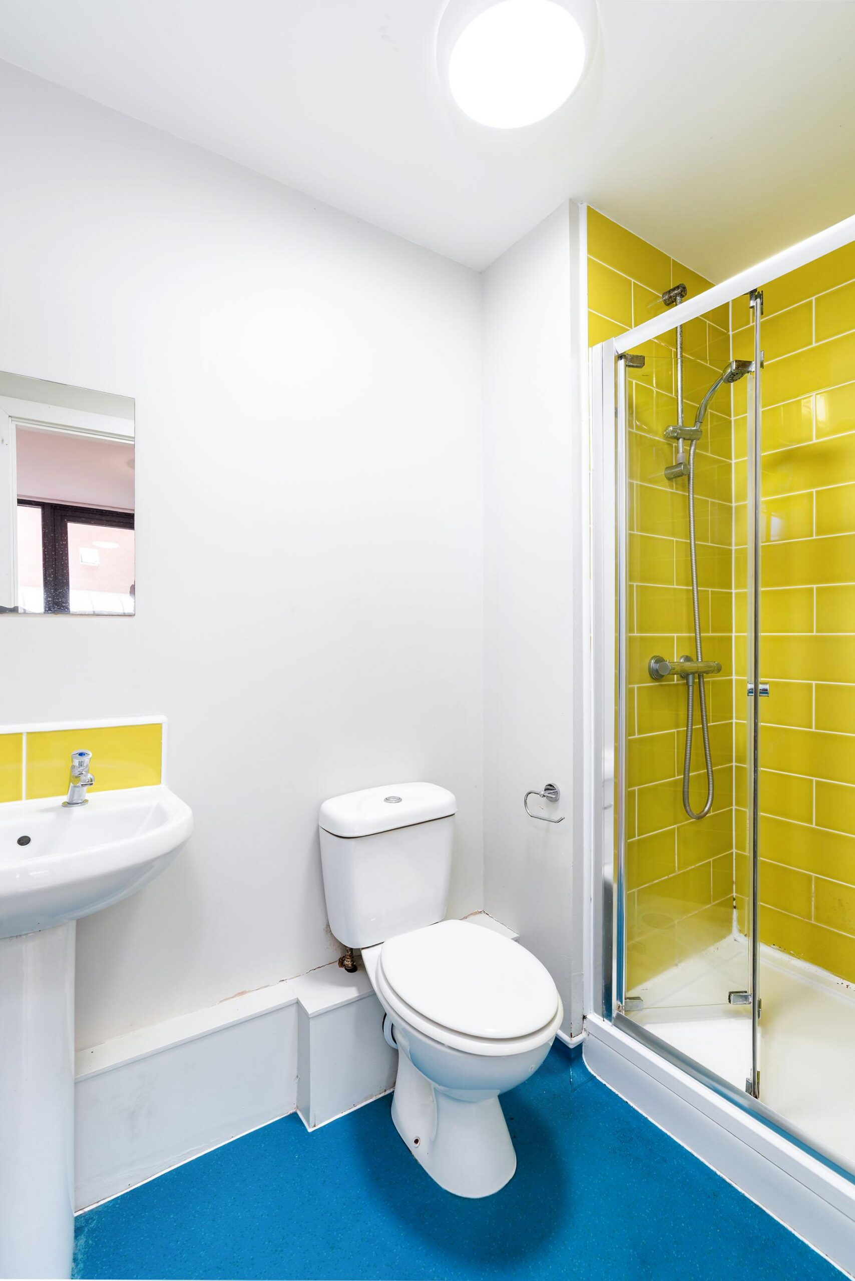 Premium Studio - Single - Sovereign House - Gallery - 2