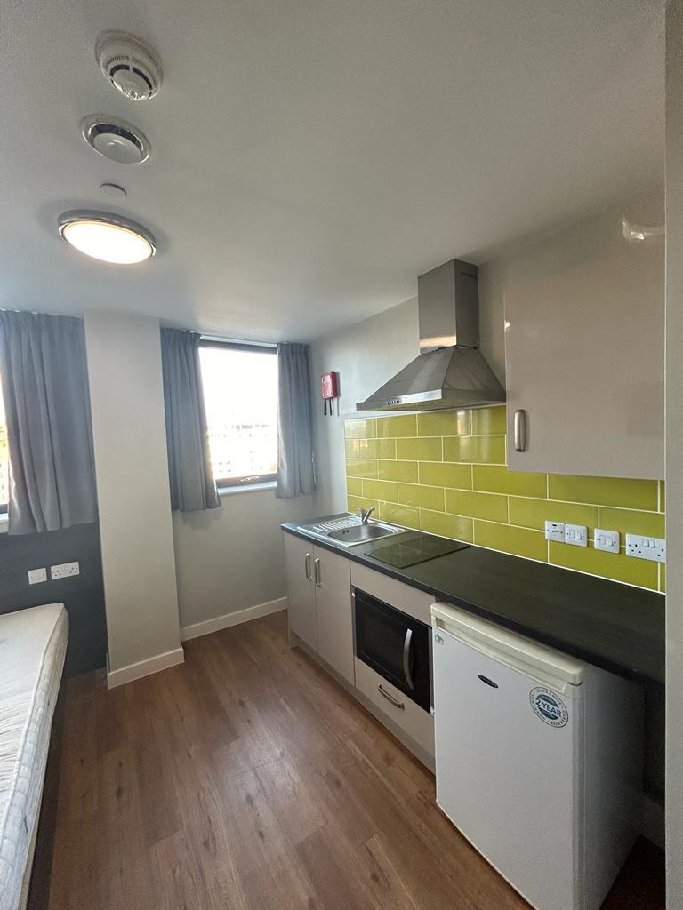  Premium Studio - Single  -  Sovereign House  - Gallery -  1