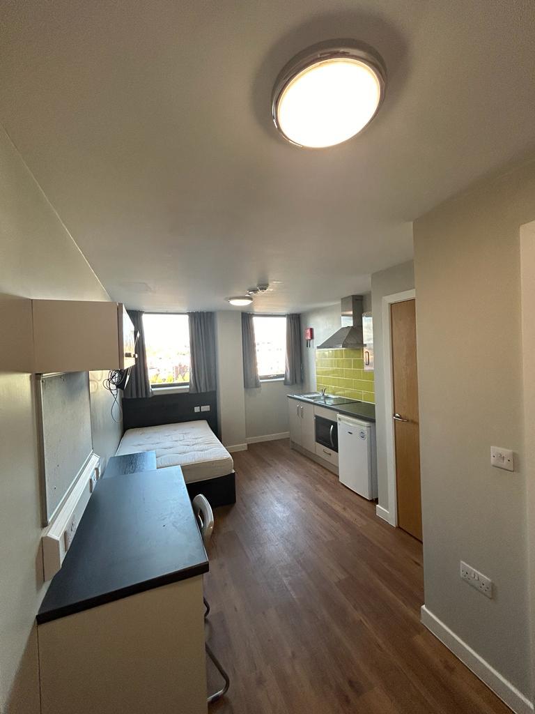  Deluxe Studio  -  Sovereign House  - Gallery -  1