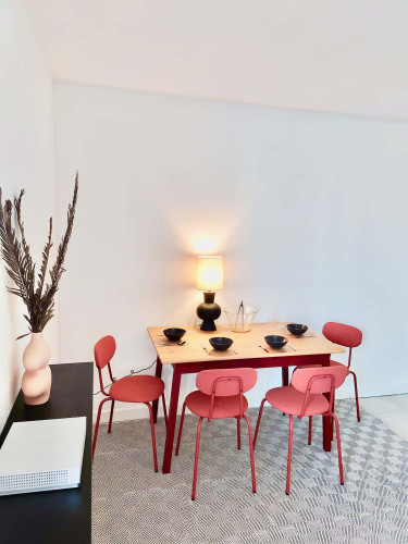 Move into this modern 12 m² room in coliving in Bordeaux