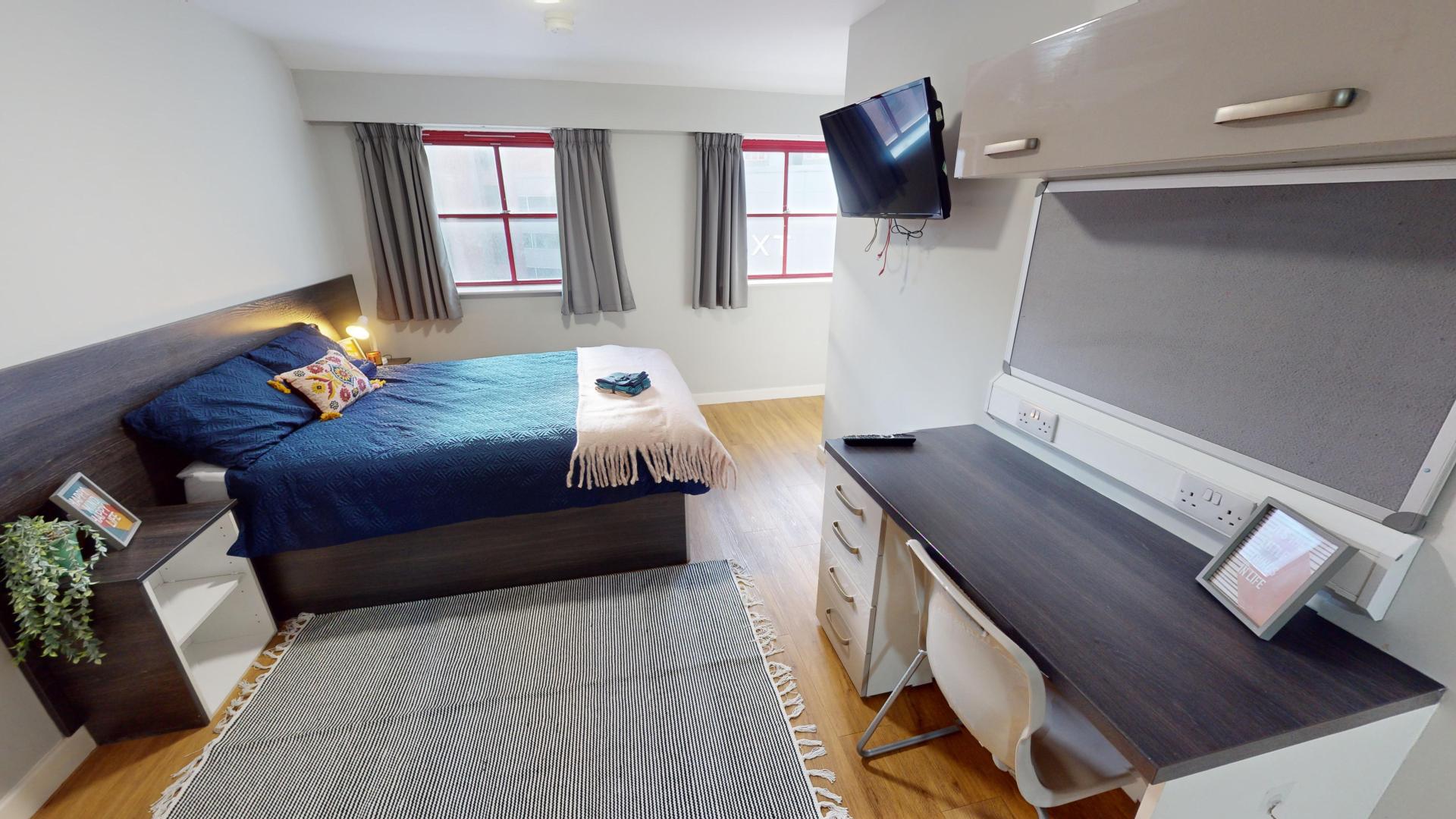  Deluxe Studio  -  Avalon Court  - Gallery -  4