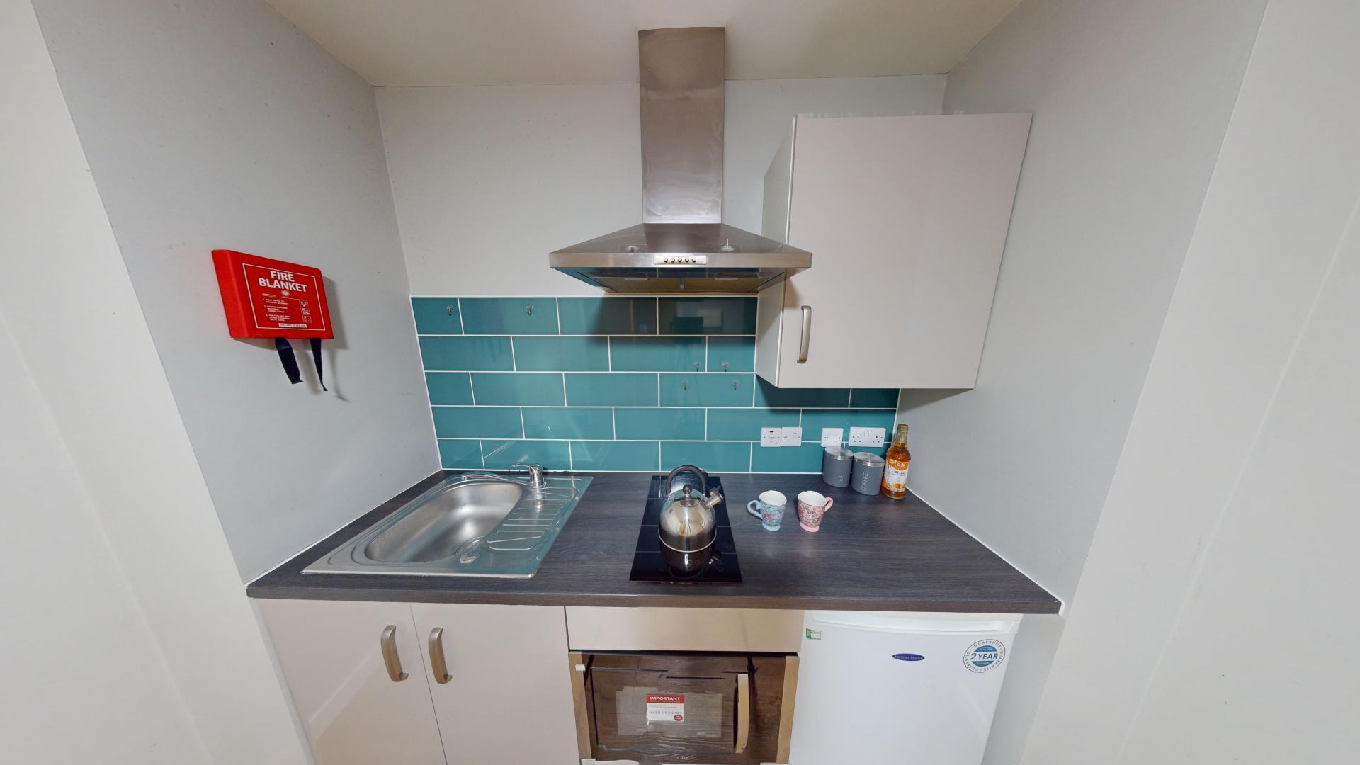  Deluxe Studio  -  Avalon Court  - Gallery -  12