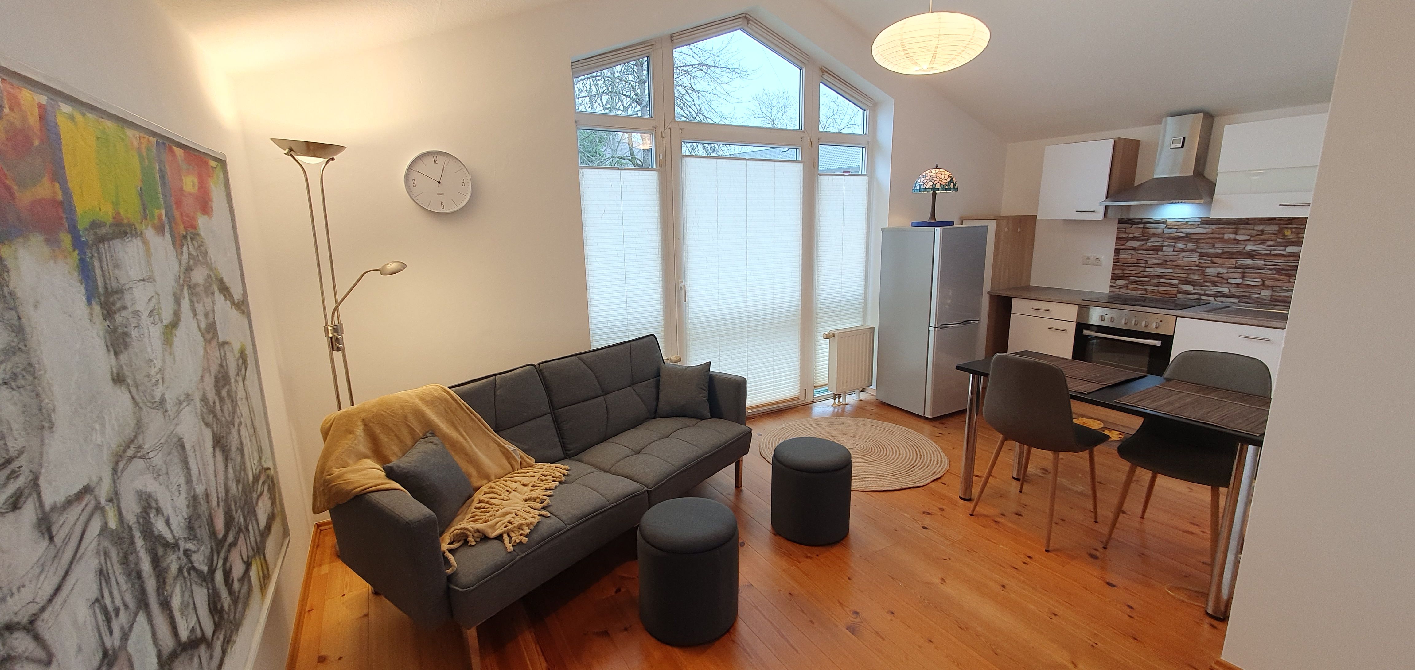Apartment On The Rhine, 20 Minutes From Bonn/ 45 Minutes From Cologne. Furnished Perfect For People  - 16