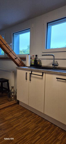 Lovely, bright apartment in nice area