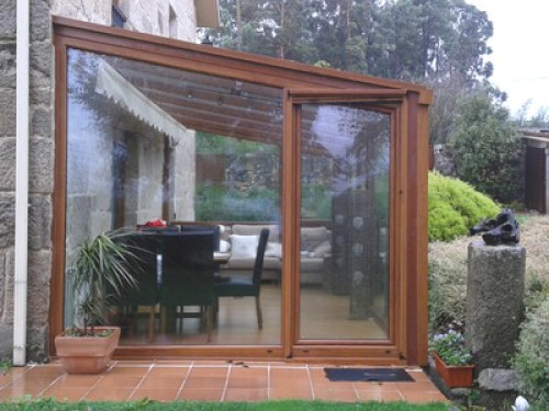 Clean, cozy, neat DECORATION