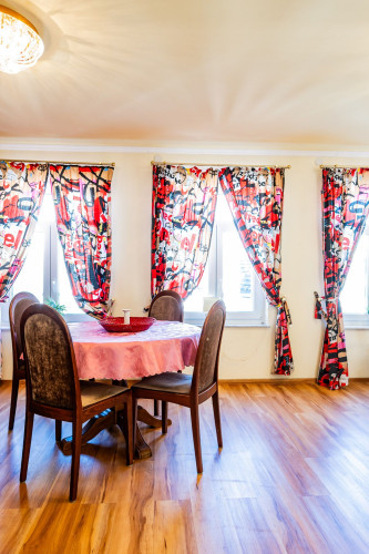 Amazing suite in the heart of town