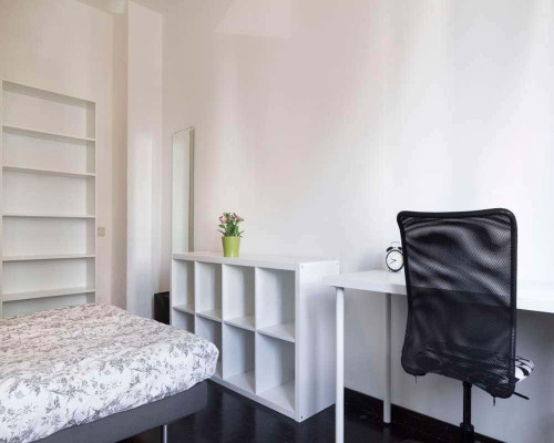 Stanza in Viale Evaristo Stefini