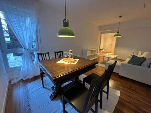 Nice Double Bedroom close to Aiboa Metro