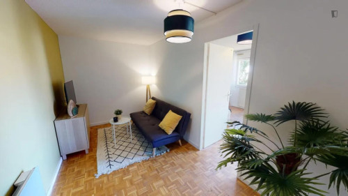Snug double bedroom in Gerland  - Gallery -  5