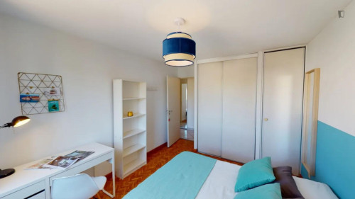Inviting double bedroom in Gerland